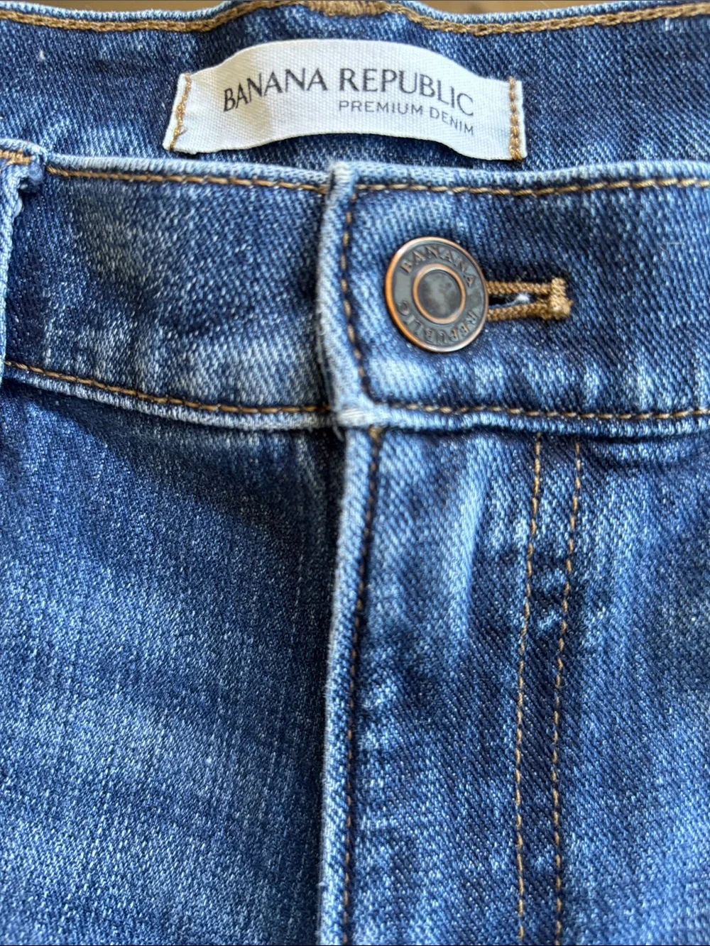 Banana Republic Blue Roll Up Jean Short Size 27